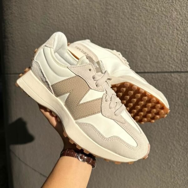 NB 327 White brown