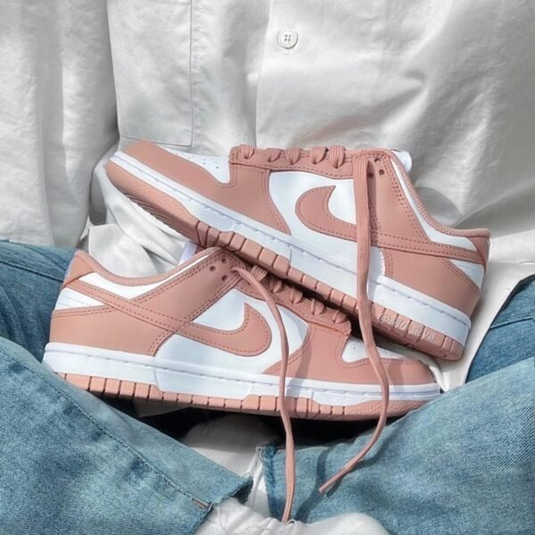 Nike Dunk Rose Whisper