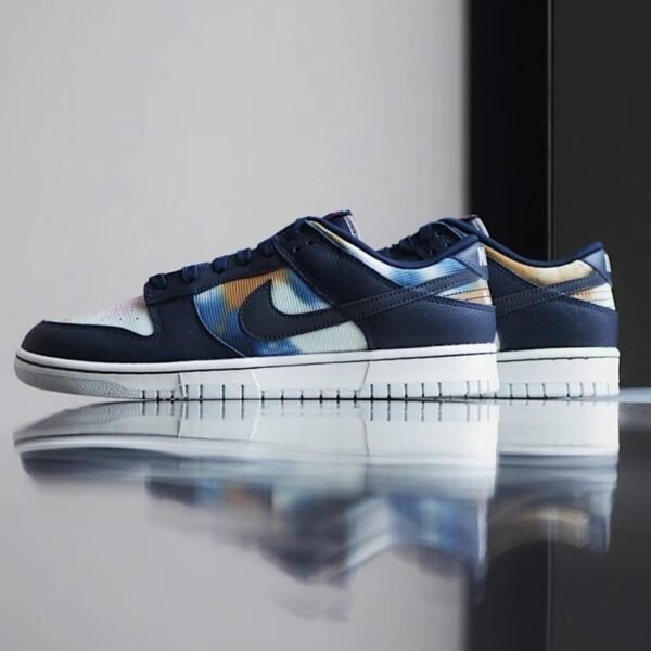Nike Dunk Low Graffiti Navy