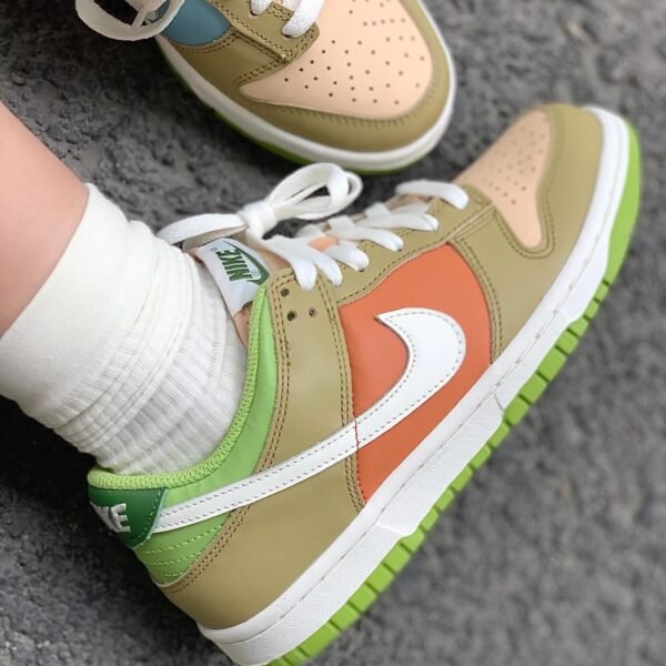 Nike Dunk Low Stadium Green