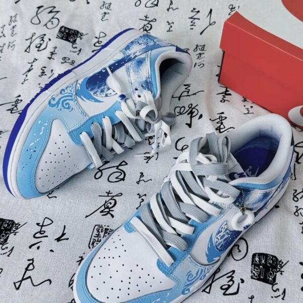Nike SB Dunk Dragon Prince