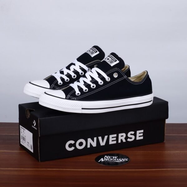 CONVERSE Chuck Taylor All Star Classic Low