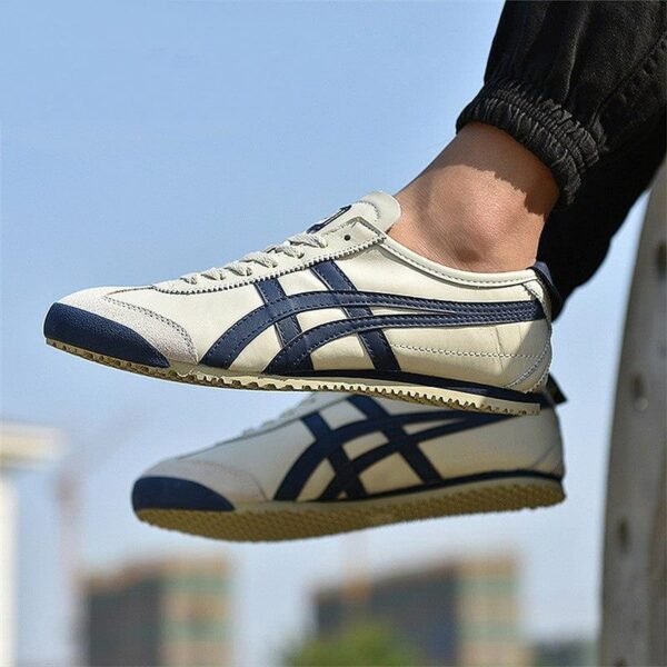 Onitsuka Tiger Mexico 66 Birch Peacoat
