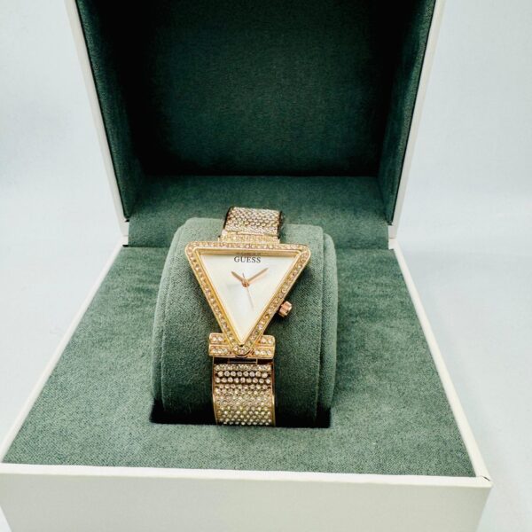 Gucci Women's Watch Black Dial - Twilza