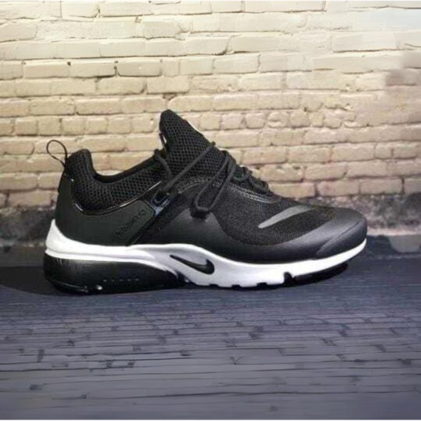 NIKE PRESTO white Black Shoes
