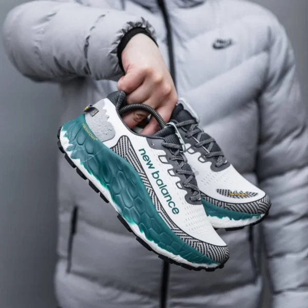 New Balance Fresh Foam X More Trail V3
