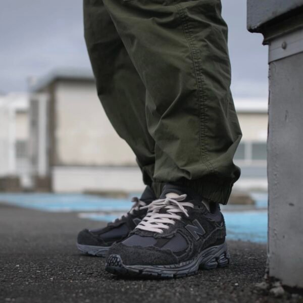 New Balance 2002R Protection Pack Phantom