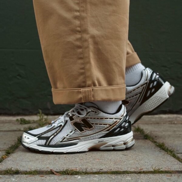New Balance 1906R White Gold