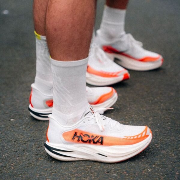 Hoka One One Cielo X12.0 Lava