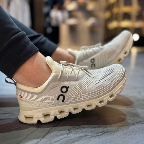 On Cloud X Z5 ‘Beige’