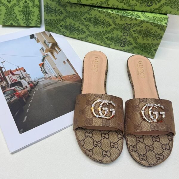 Gucci Crystal GG Marmont Slide Sandals - Beige Canvas