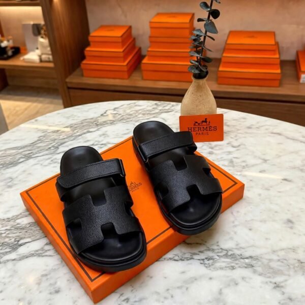 Hermès Chypre Sandals - Black