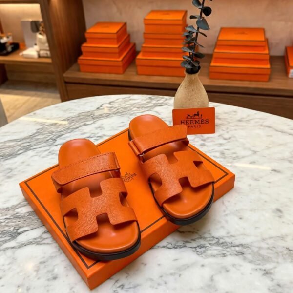 Hermès Chypre Sandals - Orange