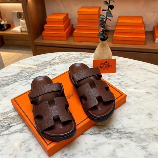 Hermès Chypre Sandals - Chocolate