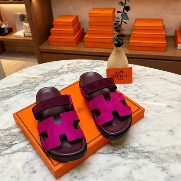 Hermès Chypre Sandals - Magenta